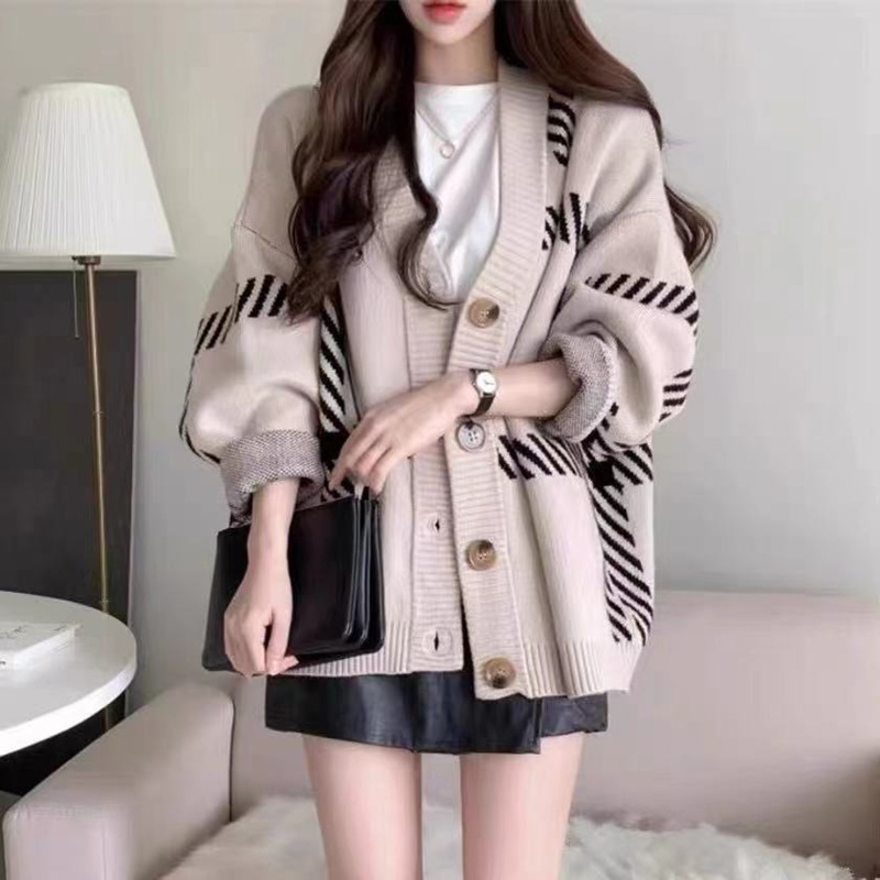 Picture of New Black Striped Knitted Cardigan Women's 2023 Autumn and Winter Korean Style Loose Lazy Style Simple All-match Sweater Jacket