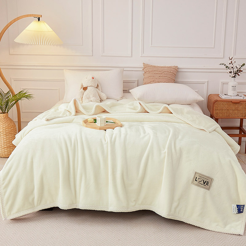Picture of Quality Inspection Solid Color Milk Fleece Blanket Ferret Blanket Warm Thickened Winter Gift Bed Sheet Small Quilt Knee Blanket