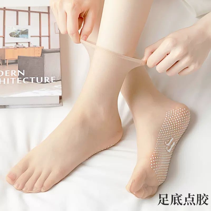 Non-slip stockings women's thin socks women's summer crystal anti-snagging invisible summer short socks mid-calf socks flesh-colored socks
