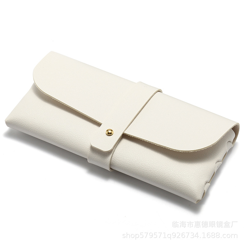 Picture of Factory Batch Glasses Case in stock New Single Nail Leather Sunglasses Bag Hand-woven Sunglasses Box Printable LOGO