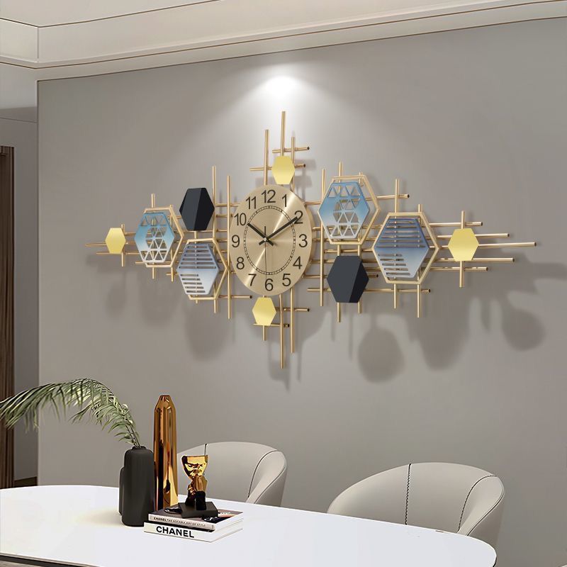 Modern Simple Clock Decoration Living Room Fashion Clock Atmospheric Creative Light Luxury Home Art Quiet Wall Clock Wall Watch