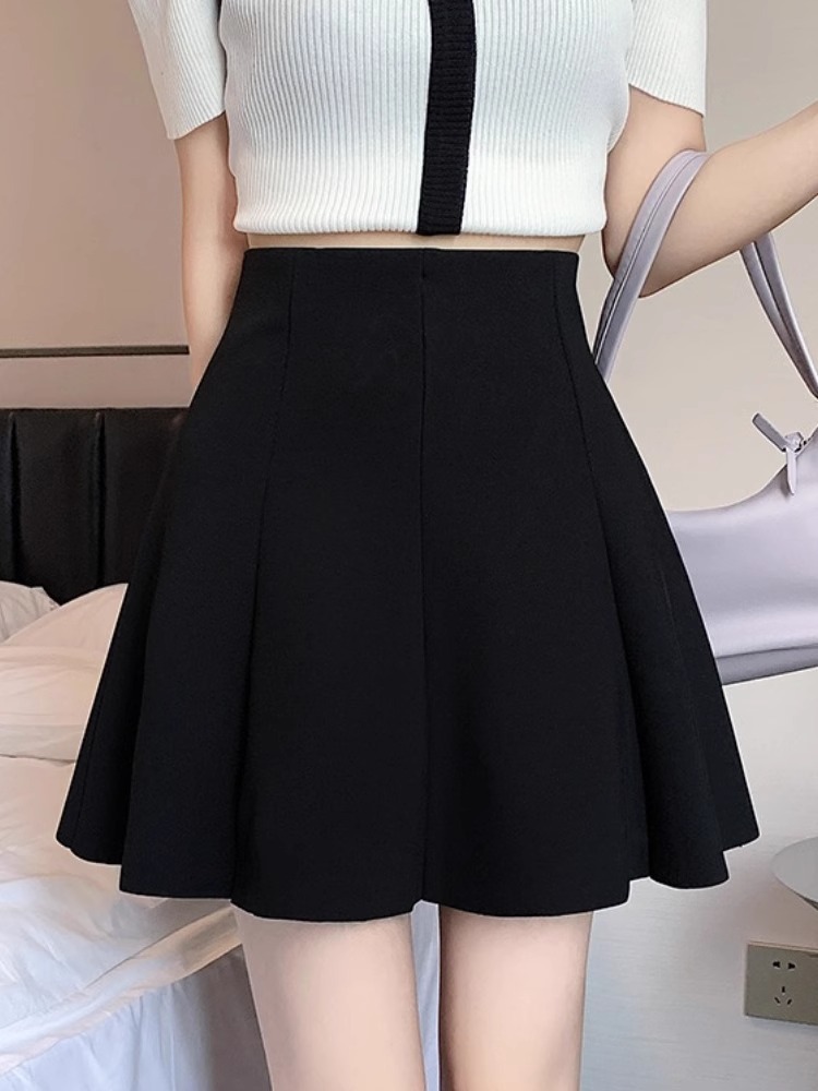 A- Line Skirt Women's Autumn 2025 New Arrival Small College Style Umbrella Skirt Fashionable High Waist Slimming Pleated Skirt