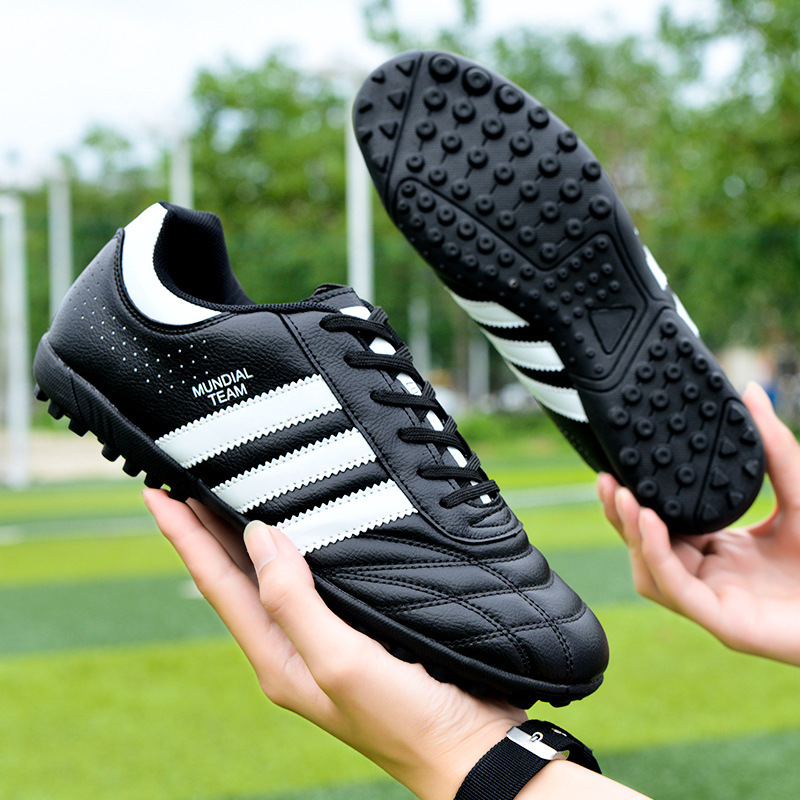 608 Football Shoes Men's Broken Nails Children's Primary School Girls Short Nails Training Shoes Competition Sneakers Manufacturers Help Daifa