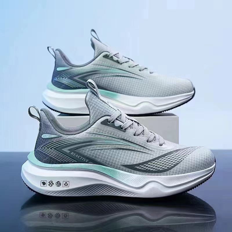 2024 spring new men's shoes soft bottom breathable sports casual shoes fashion all-match non-slip running shoes youth fashion shoes