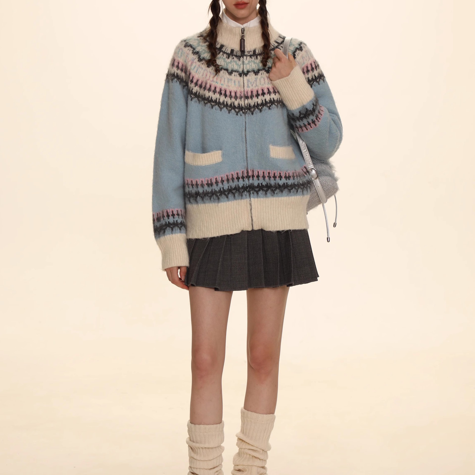 Picture of Moromoro winter New soft glutinous atmosphere sweater coat women's fairisland round neck zipper knitted cardigan