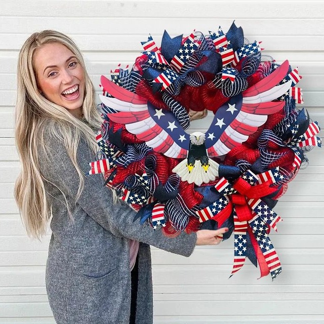 Picture of Cross-Border American Independence Day Eagle Wreath Home Front Door Decoration Wreath Hanging Ornament