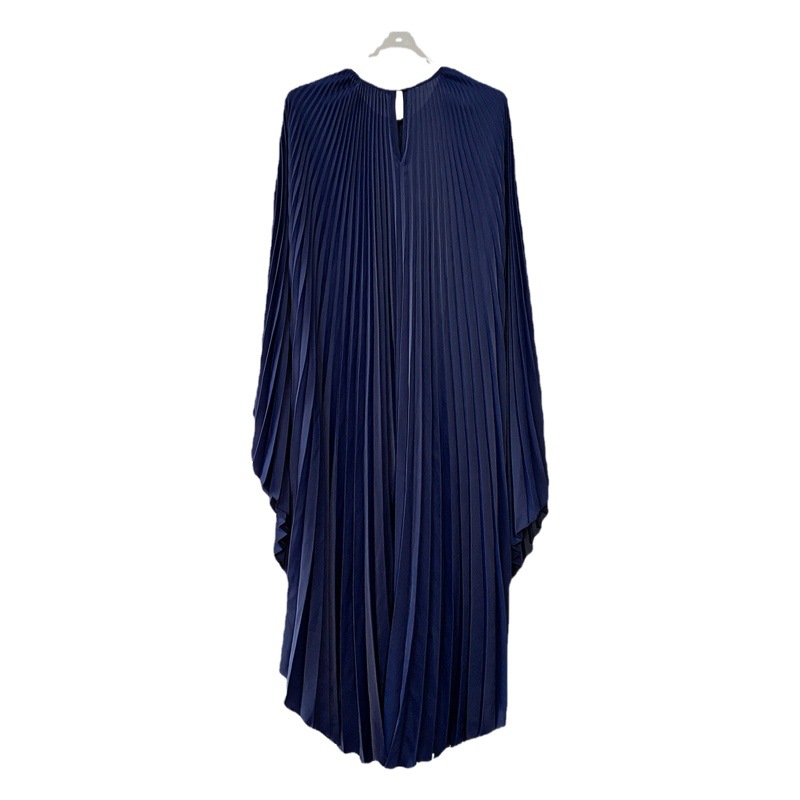 Europe and the United States Cross-border Loose plus size Pleated dress Women's Long Bat Sleeve One-length Dress Miyake Western Style Dress European Goods