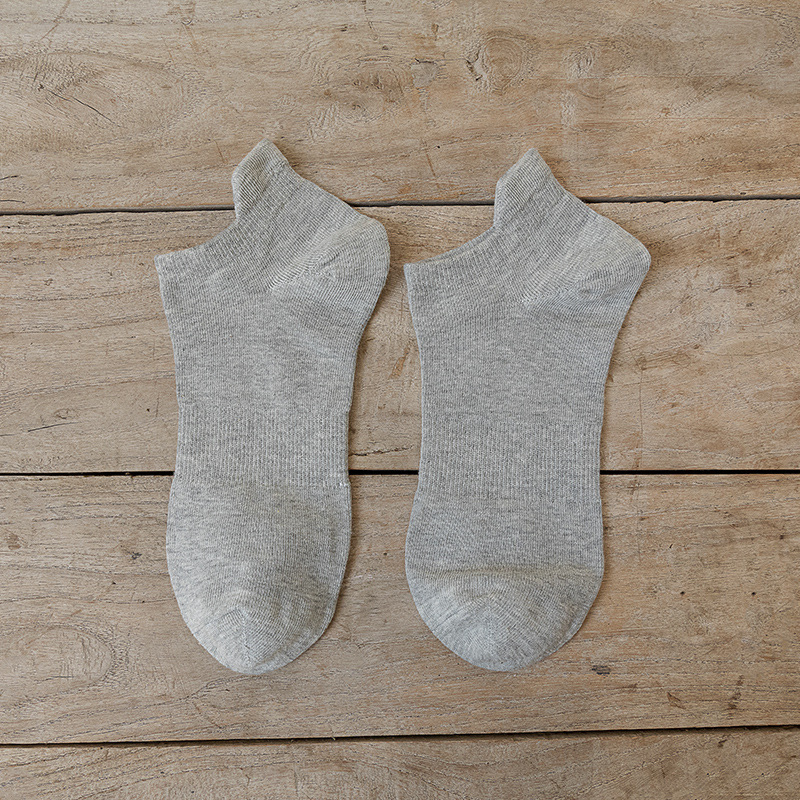 Picture of Socks Men's Socks Spring New Pure Cotton Men's Ear-Lifting Breathable Deodorant Short-Tube Low-Cut Shallow Mouth Pure Color Boat Socks Trendy