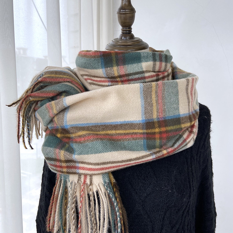 Korean Style Plaid Scarf for Women Winter 2024 New Imitation Cashmere Tassel Shawl Retro Scarf Manufacturer Street Stall Wholesale