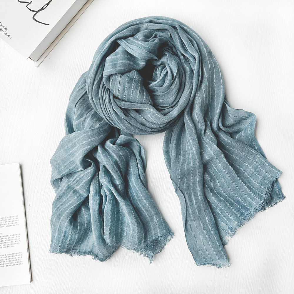 Picture of Foreign Trade Cotton Linen Scarf Scarf Women's Autumn and Winter Gradient Color-matching Japanese and Korean Lady Mori Girl Style Slub Yarn Shawl