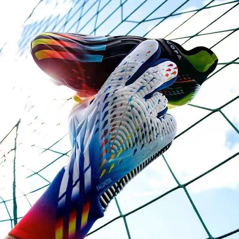 Factory direct professional goalkeeper football gloves adult goalkeeper Falcon children's game non-slip wear-resistant breathable