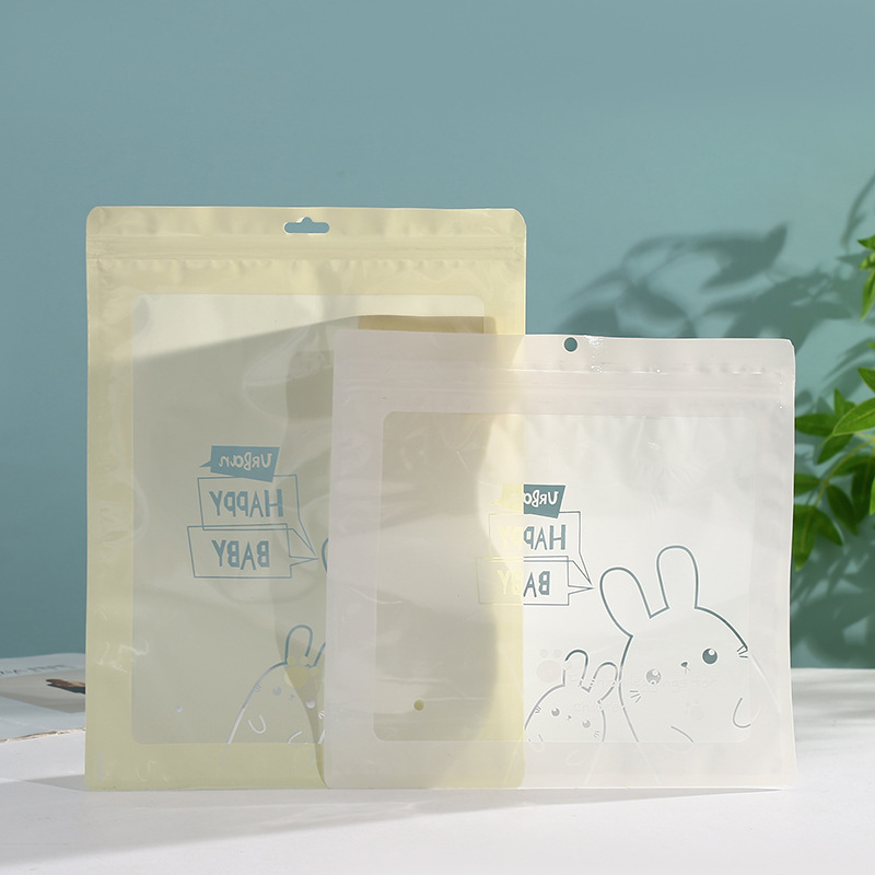 Children's clothing packaging bag bright film three-side sealing composite bag children's leggings thermal underwear packaging self-sealing bag