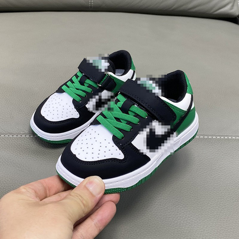 Picture of Children's Shoes 2025 Spring and Autumn New Children's Low-top Board Shoes Breathable Boys' sneaker Middle and Large Children's Girls Casual Shoes