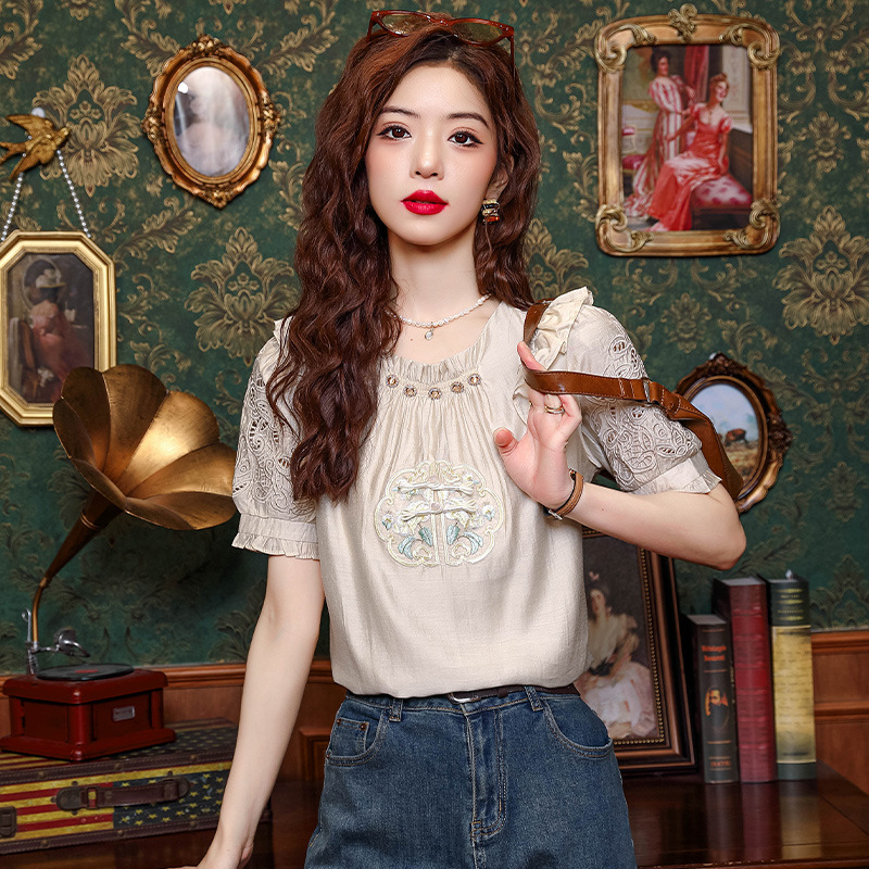 Real Shot 2024 Summer New New Chinese Beaded Embroidered Shirt Women's Design Niche Loose Chinese Style Top