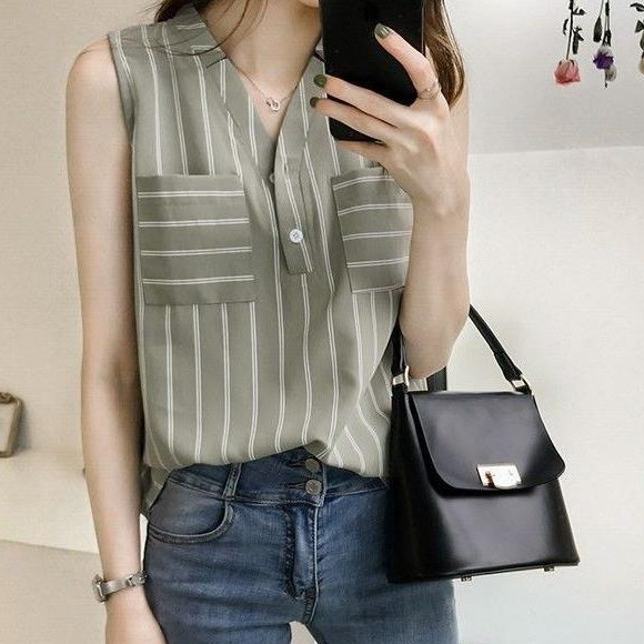 Sleeveless Chiffon Shirt Women's Summer 2021 New Design Sense V-neck Striped Chic Top Stylisness Vest Shirt Trendy