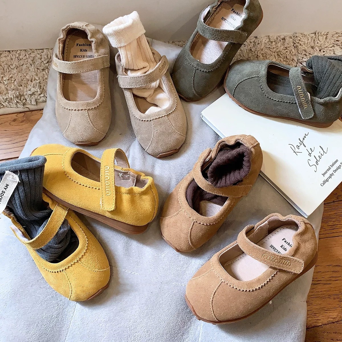 Korean Style Children's Leather Shoes 2025 Spring and Autumn Girls' Single Shoes Shallow Mouth Genuine Leather Girl's Princess Shoes Soft Sole Baby Children's Shoes Trendy