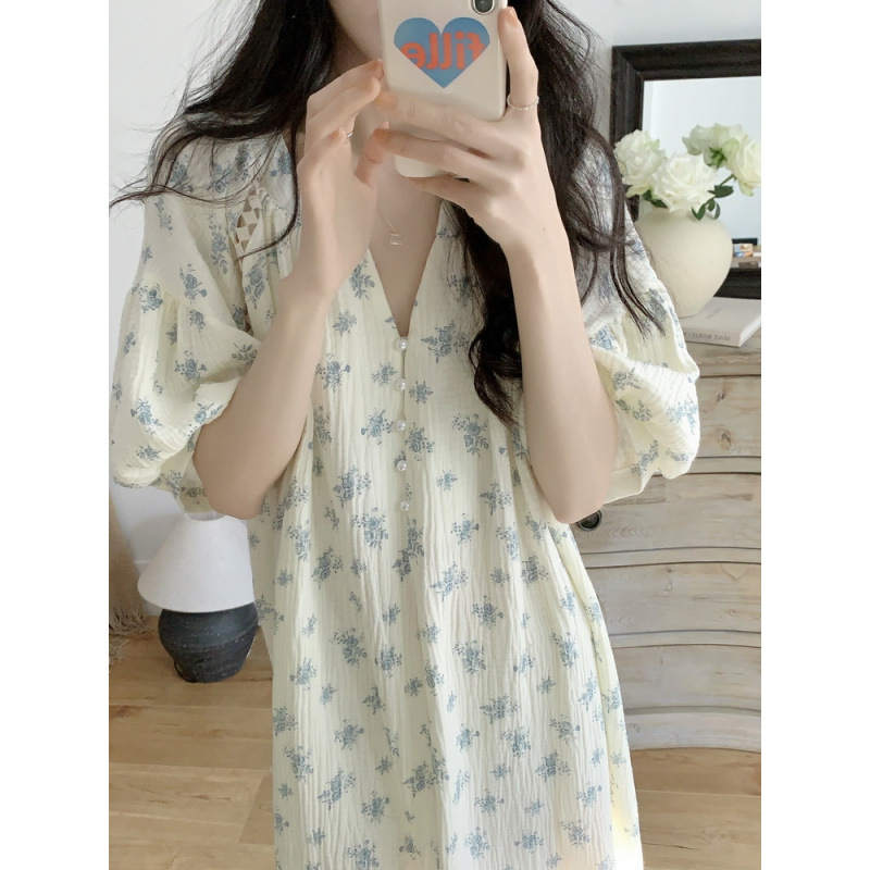 Real Shot of 2025 Cotton Nightgown Korean Style New Double-Layer Cotton Gauze Light and Breathable Short-Sleeved Women's Home Wear Nightgown Wholesale
