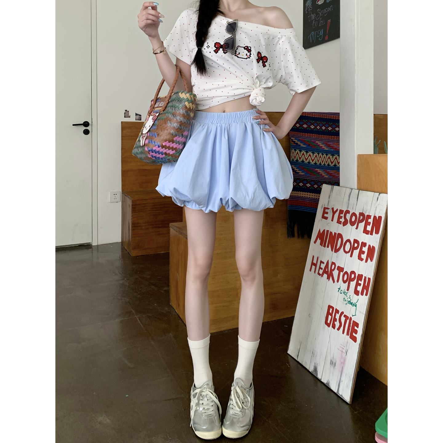 Casual flower bud culottes and pants women's summer 2025 high-waisted slimming fashion and versatile small blue shorts pumpkin skirt