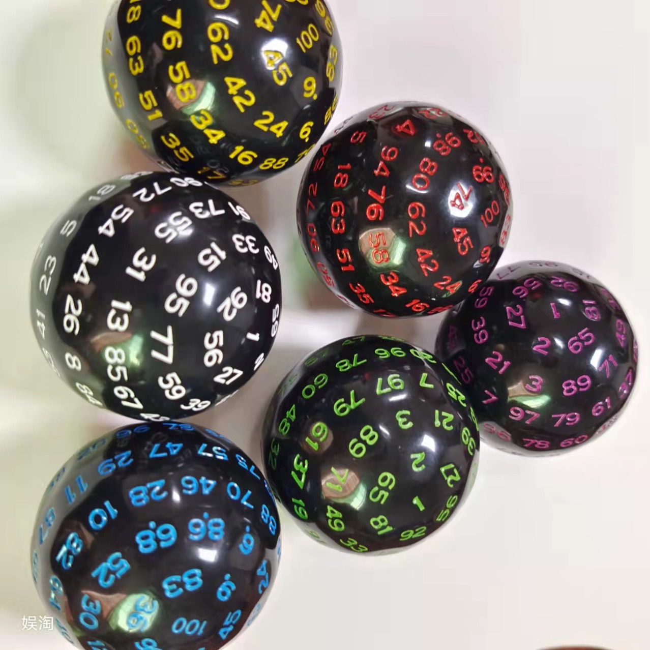 Picture of New 100-sided digital 1-100 dice multi-sided D100 ball game collection dice teaching table games props