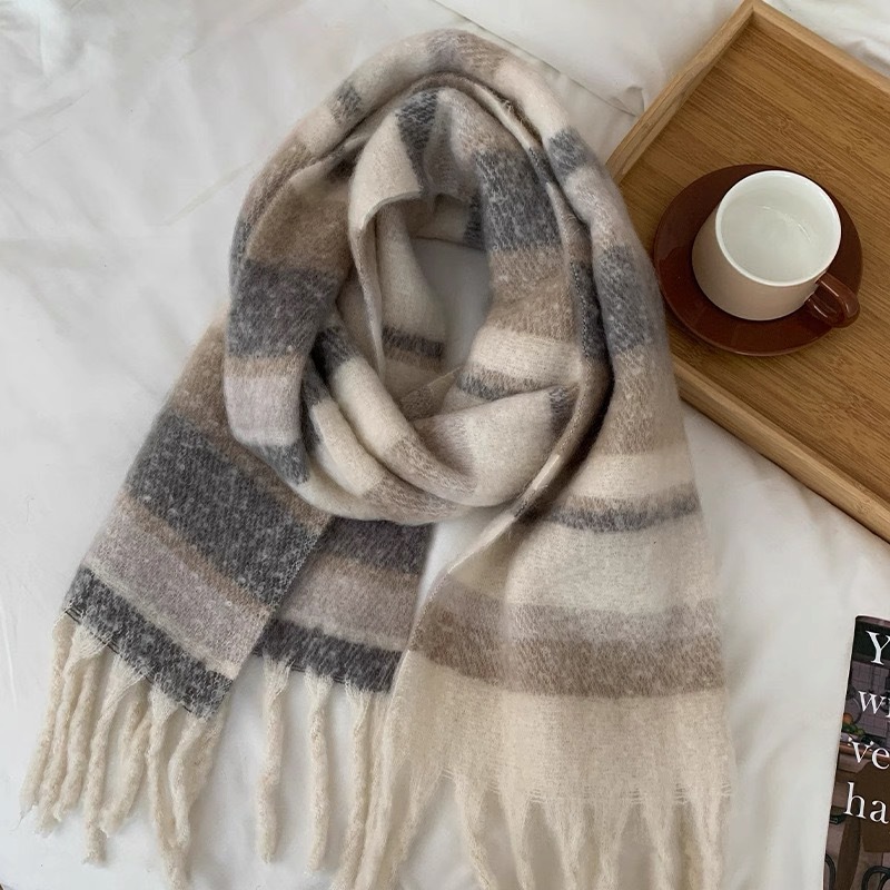 Picture of Maillard new striped scarf women's autumn and winter thickened warm neck snood student versatile solid color scarf manufacturer cross-border