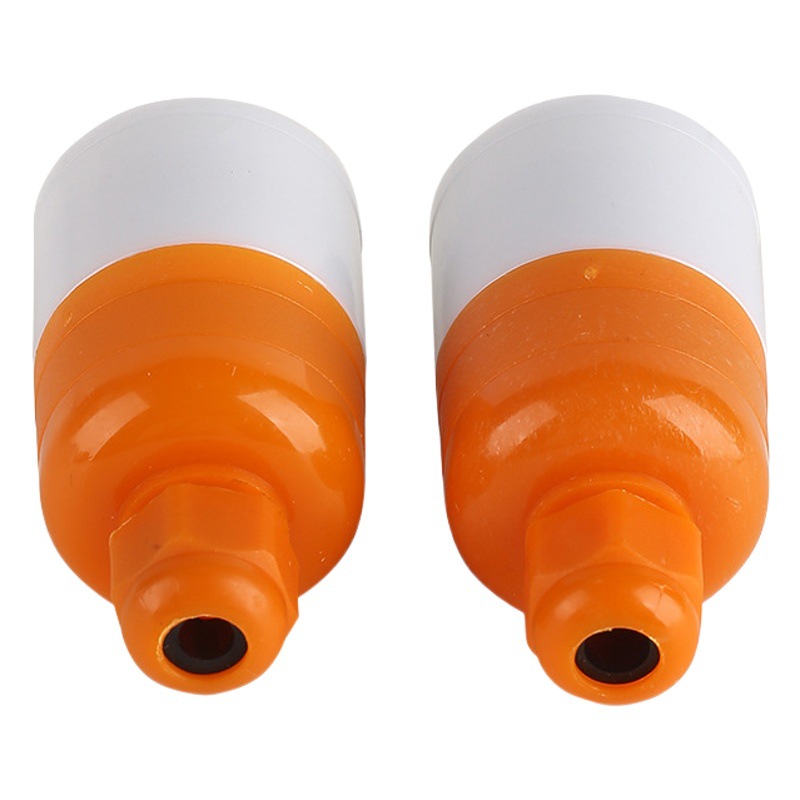 Picture of Manufacturers produce splash-proof E27 screw lamp holder suspended spiral lamp holder flame retardant LED lamp holder