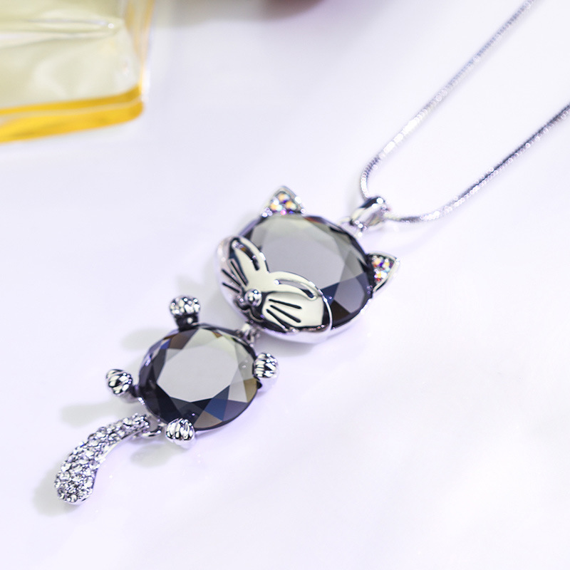 Picture of Korean new crystal sweater chain wholesale fashion trend cute cat pendant alloy diamond necklace women jewelry
