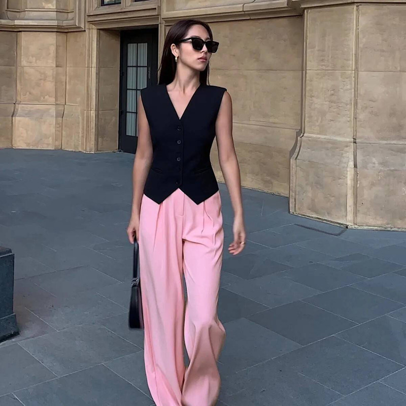Picture of 25 Years Black V-Neck Suit Waistcoat Women's Summer New Retro Stacked Cardigan Vest Sleeveless Elegant Top
