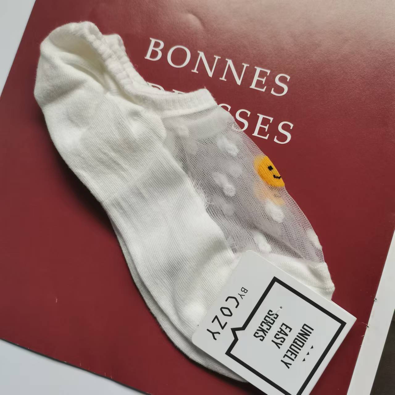 Picture of Summer Thin Mesh Mesh Silk Cotton Bottom Love Smiling Face Shallow Mouth Boat Socks Heel Silicone South Korea Socks