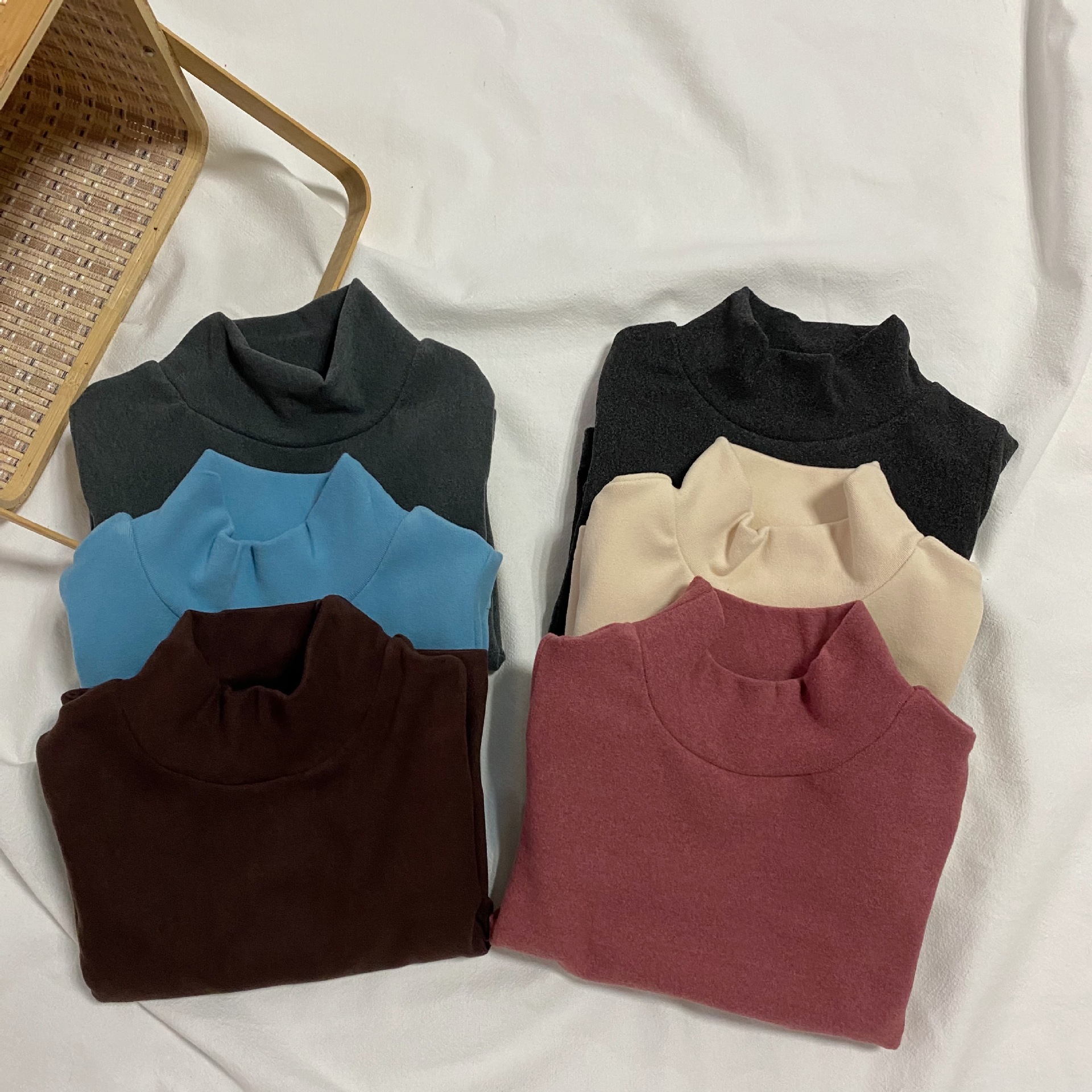 Picture of GL-kids Korean Autumn and Winter New Children's Half-High Collar Long-Sleeved Base Shirt for Boys and Girls Solid Color Thickened Top