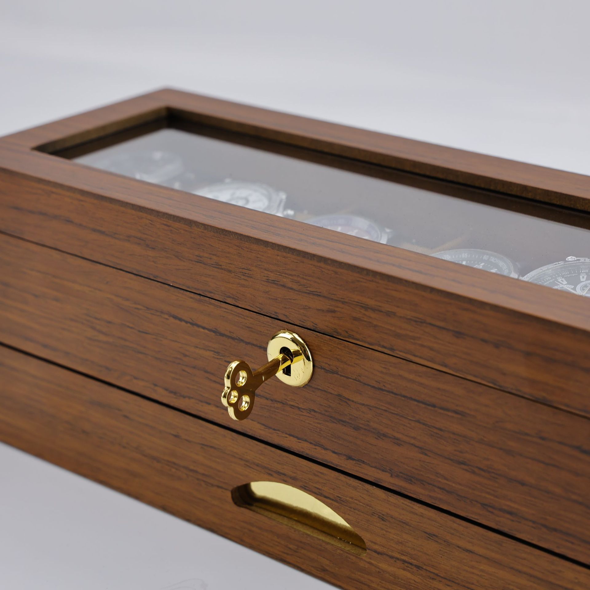 Picture of Qingyu Packaging 6-Digit Black Walnut Spray-Painted Watch Storage Box Double-Layer Jewelry Glasses Ring Organizing Box Ready for Sale