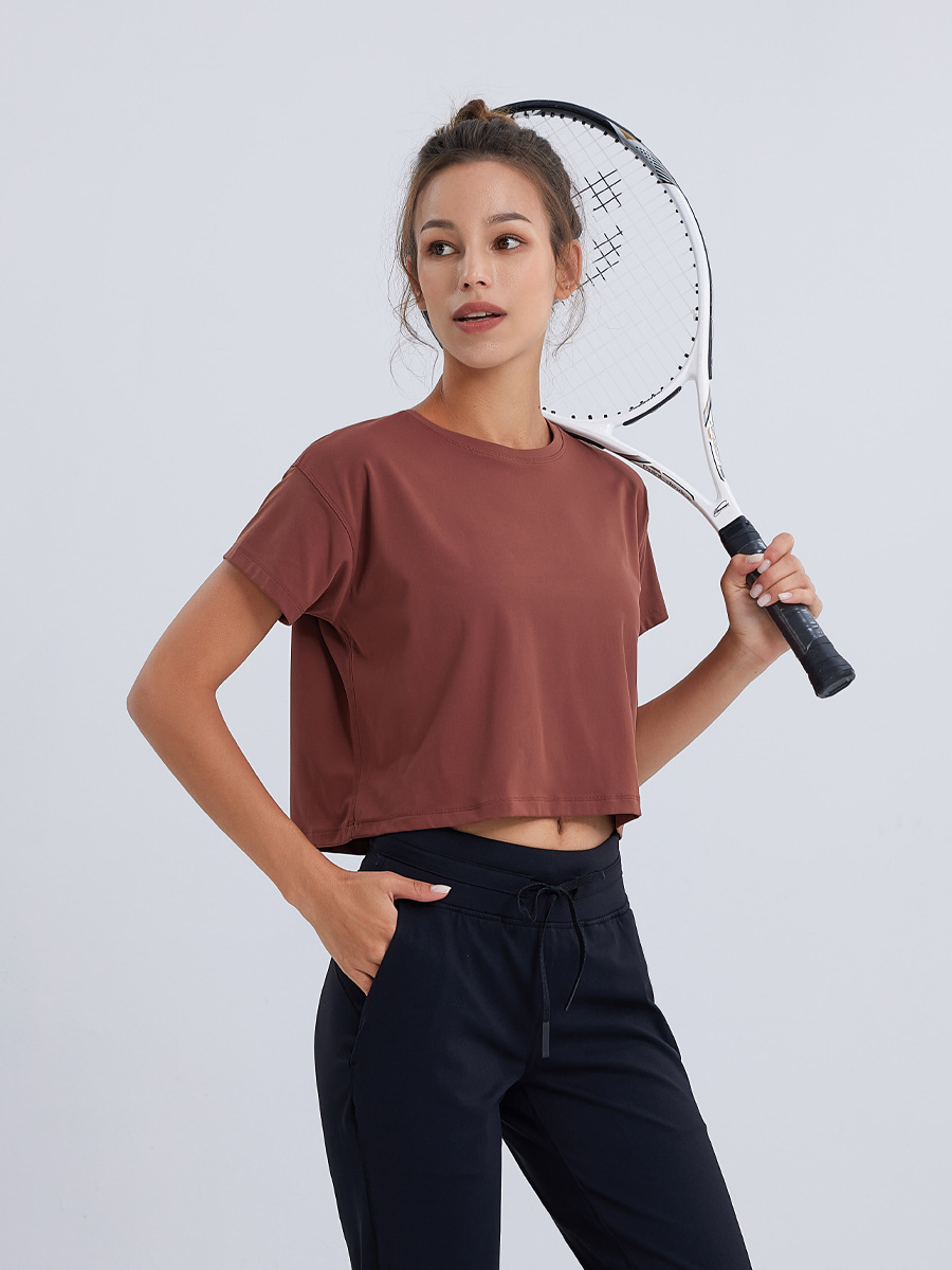 Picture of Soft and Skin-Friendly Spring and Summer Fashionable Navel-Baring Short-Sleeved T-Shirt, Loose and Breathable Running Outdoor Sports Yoga Wear for Fitness Women