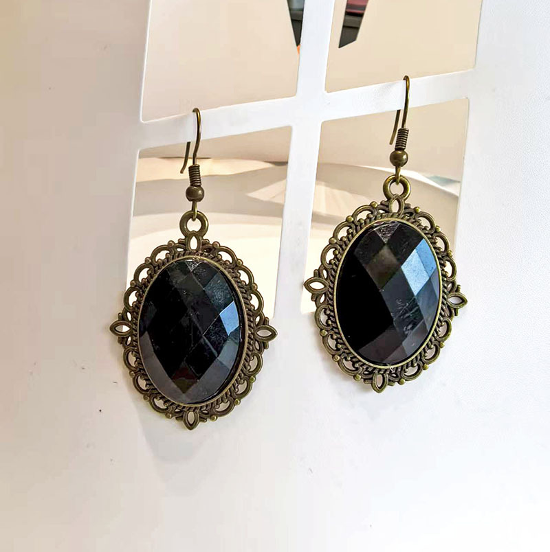 Picture of European and American Cross-Border Best-Selling Necklace Gothic Retro Punk Choker Lace Necklace Braided Choker Clavicle Chain for Women
