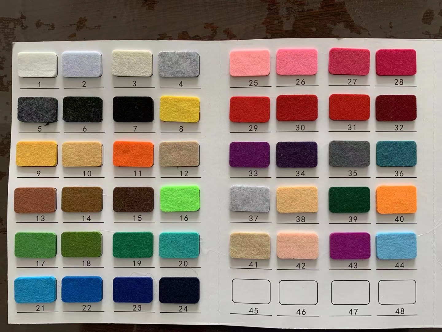 Picture of Southern Hebei felt production and supply chemical fiber felt for handicraft bags chemical fiber felt colored felt cloth