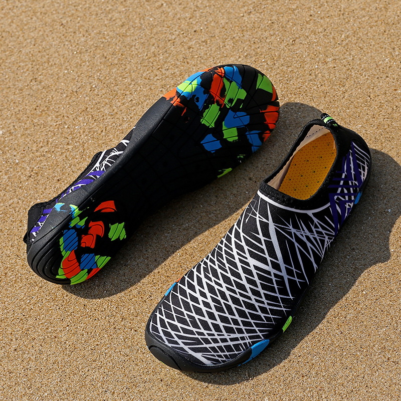 Picture of 2024 Cross-border Outdoor Wading Shoes Tracing Shoes Beach Sandals Men's Drifting Swimming Surf Shoes Diving Shoes Barefoot Shoes