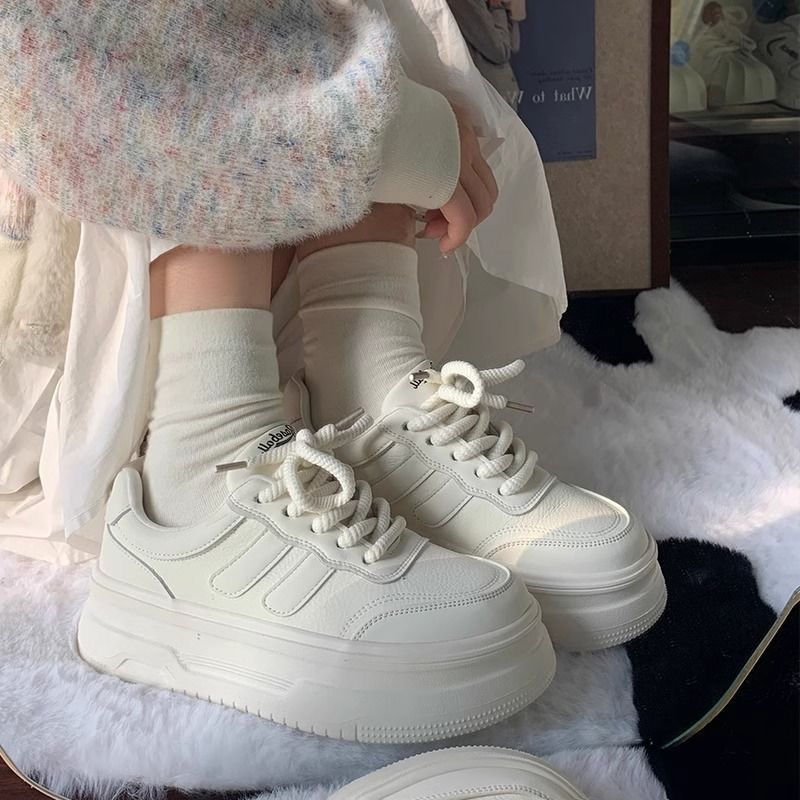 Thick-Soled White Shoes for Women, Versatile Spring & Fall Platform Shoes, 2025 Summer Breathable New Popular Casual Sports Sneakers