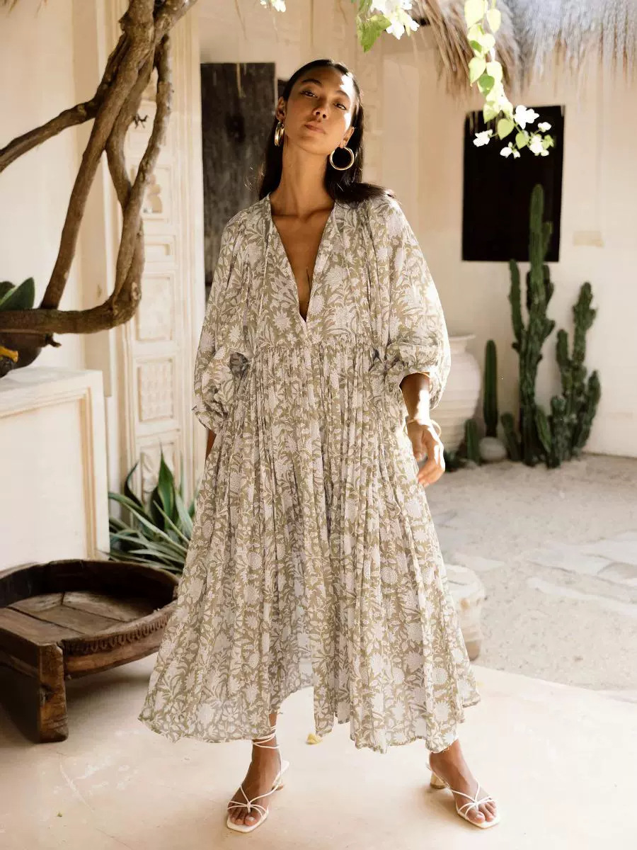 Cross-border new floral fashion women's loose casual sleeve summer rayon holiday dress in stock wholesale