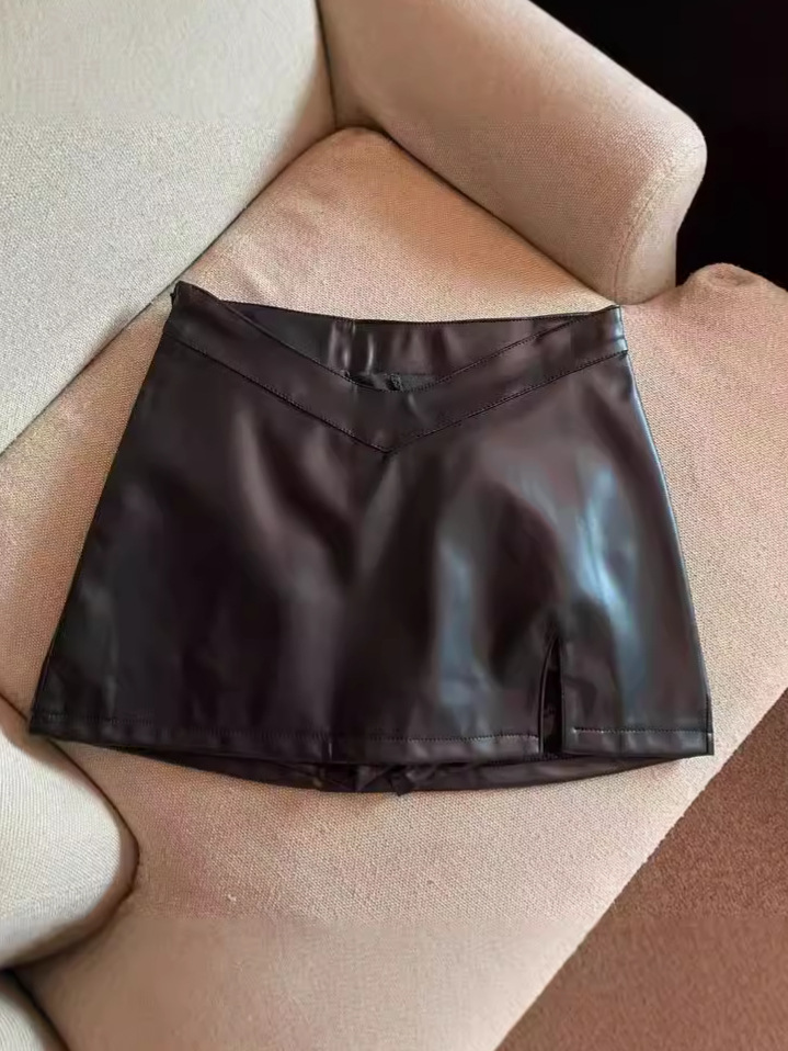 A Short Skirt High Waist Sexy Split Leather Skirt Spring and Autumn 2024 New Skirt Women's plus size chubby girl Spice Hip