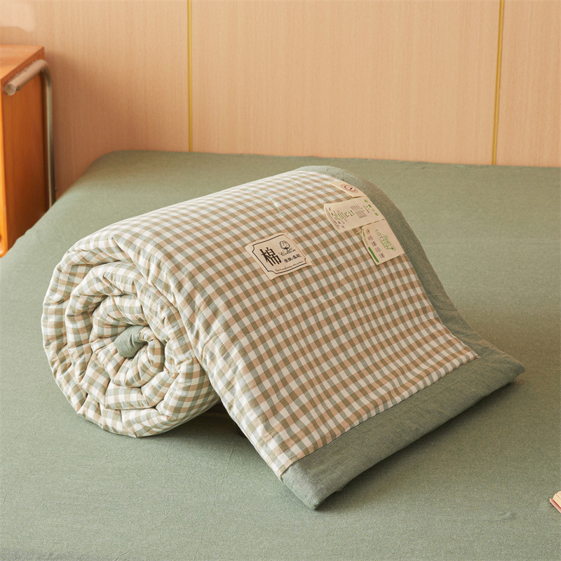 Picture of Class A Xinjiang cotton cotton summer quilt 100 cotton machine washable washable air conditioning single double summer thin quilt