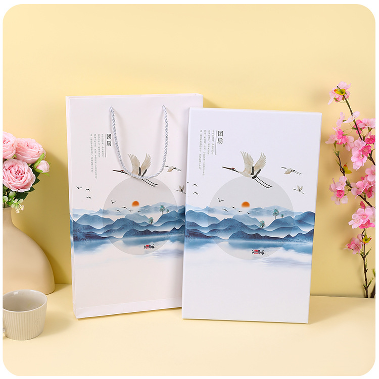 Picture of Factory in stock straight hair cover national style fan box antique crane element handbag hand gift box packaging box