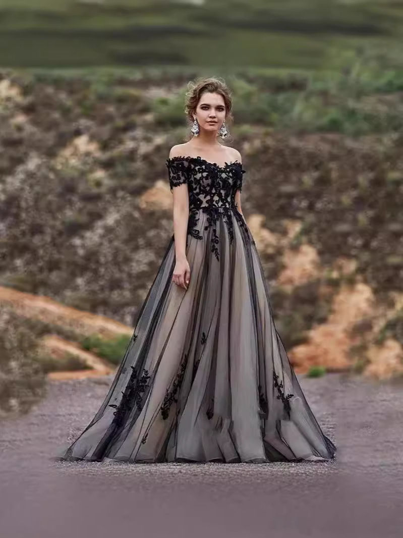 Bride's Wedding Toast Evening Dress Black Lace Embroidered Fashion Banquet dress Adult Ceremony Long Floor-length Dress