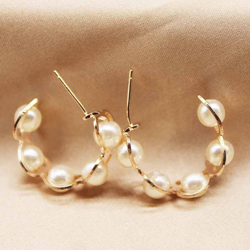 Picture of Cross-border C- shaped Joker Korean Pearl Elegant Earrings Love Creative Small Ear Ring