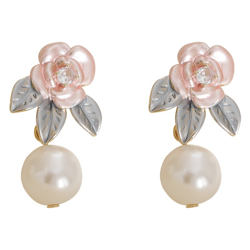Sweet Flower Earrings Pearl Earrings Niche Design High-grade Sensei Earrings Without Ear Holes Mosquito Plate Ear Clip for Women