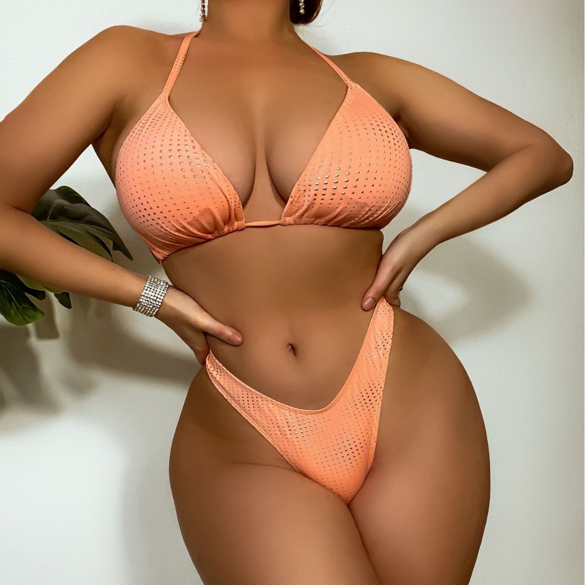 Picture of Europe and the United States hot selling hanging neck geometric hot silver solid color sexy bikini 2419