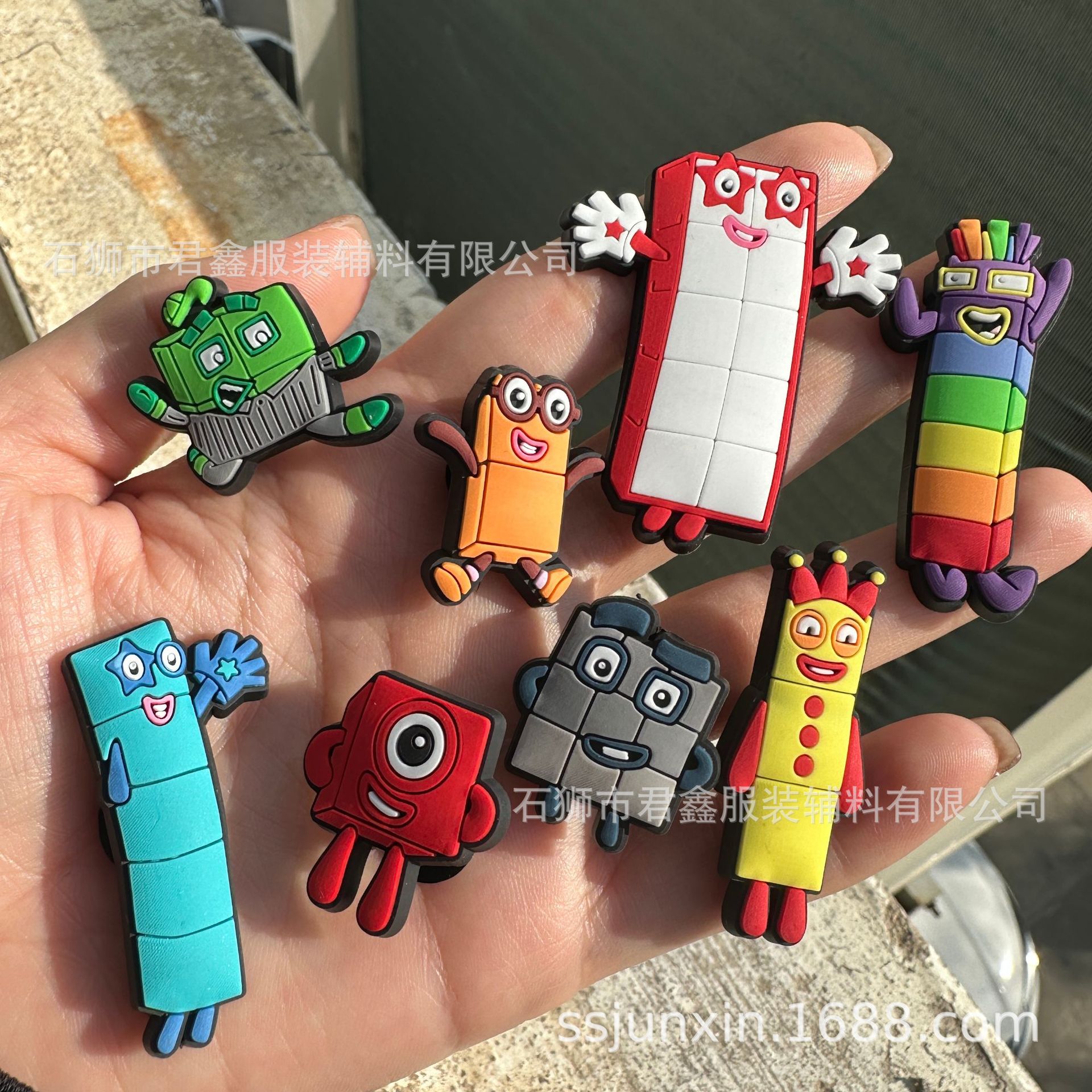 Picture of Digital Building Blocks, Shoe Flowers, Children's Clogs, Cute Accessories, Amazon Cross-Border Ready-Made Shoe Buckles, Shoe Accessories Buckles