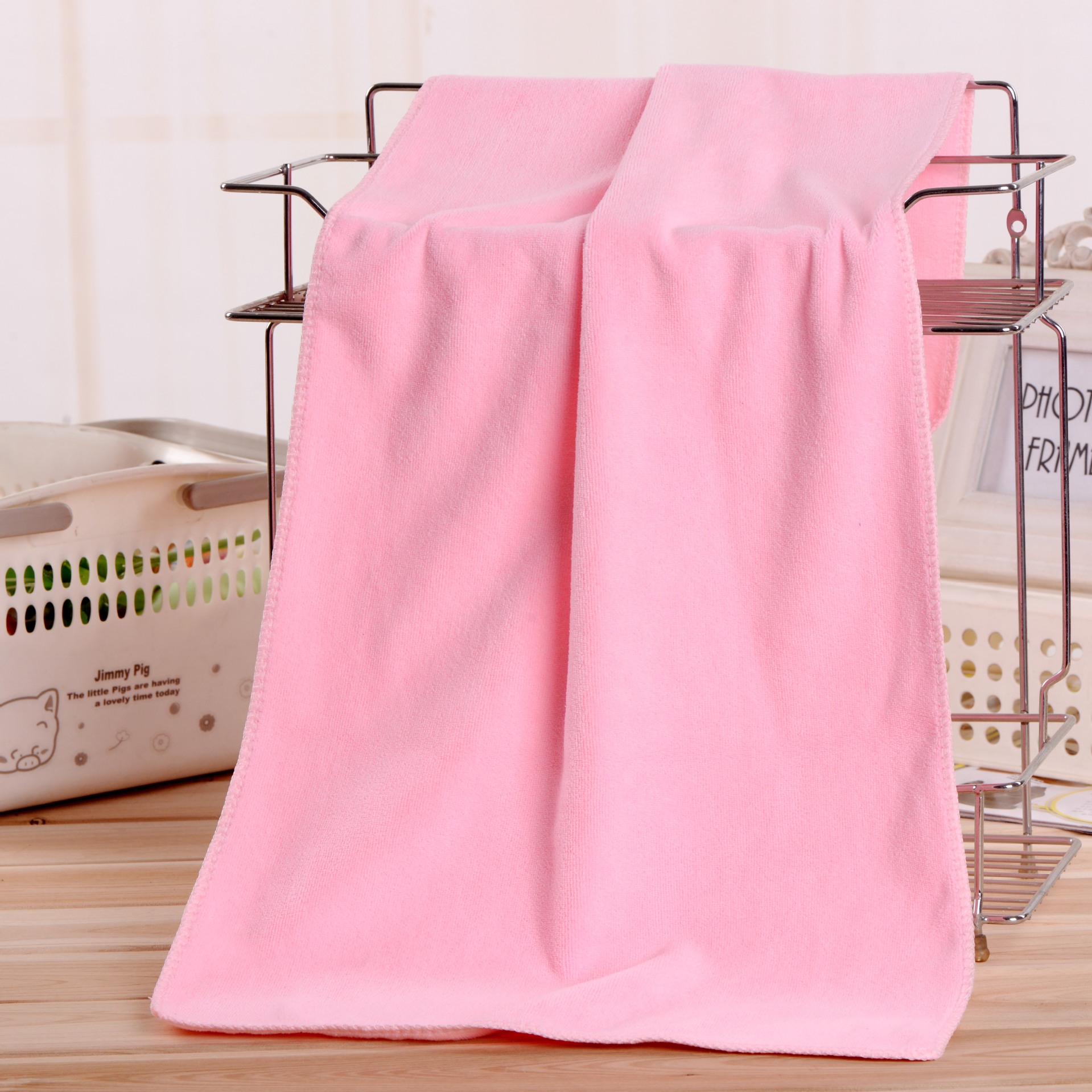 Picture of Barber shop beauty salon towel special turban hair salon strong absorbent disinfection towel can add logo wholesale