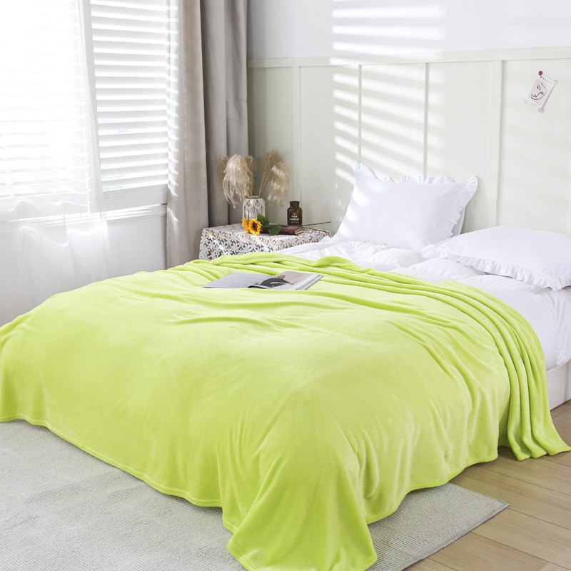Picture of Small blanket winter coral blanket flannel single double bed sheet thickened female student dormitory quilt nap blanket