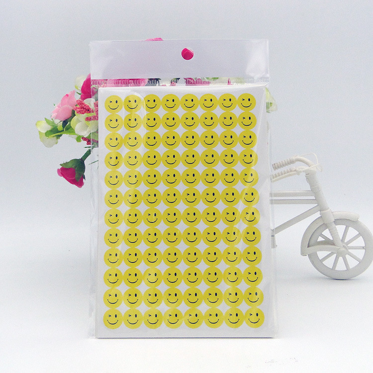 Picture of Spot smiley stickers children's kindergarten reward stickers color digital alphabet sticker sticker wholesale