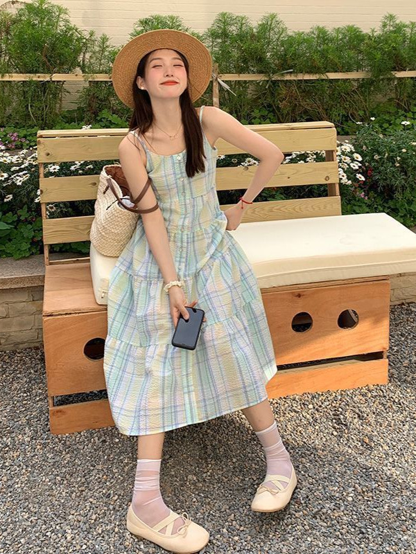 Pure Sweet dress Women's Spring 2024 New Pure Retro Mid-length Slimming Striped Sling dress