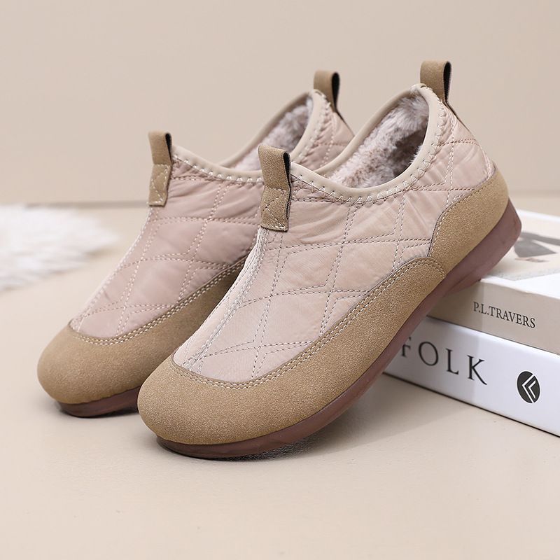 Picture of New Old Beijing Winter Women's Soft Sole Peas Cotton Shoes Slip-on fleece-lined Warm Shoes Casual Comfortable Lazy Cotton Shoes