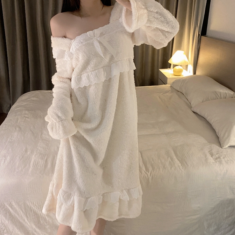 Lace Princess Nightdress Women's Winter New Pure White Court Style fleece-lined Flannel Home Clothes dress